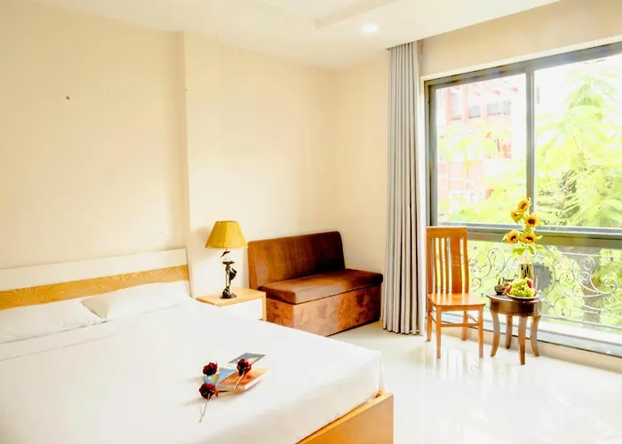 Sunshine Luxury Hotel